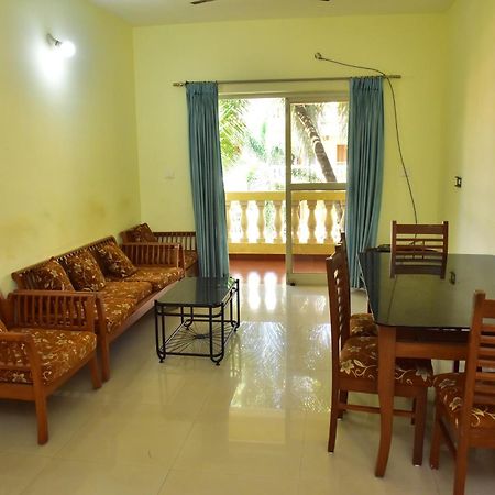 Fieldstone Lovely 2 Bhk Ac Apartment Talaulim 客房 照片